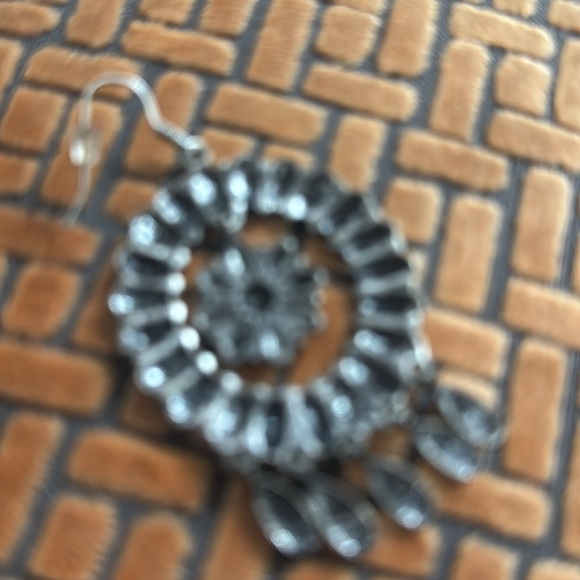 240- BOGO Rustic Earrings - Picture 4 of 4